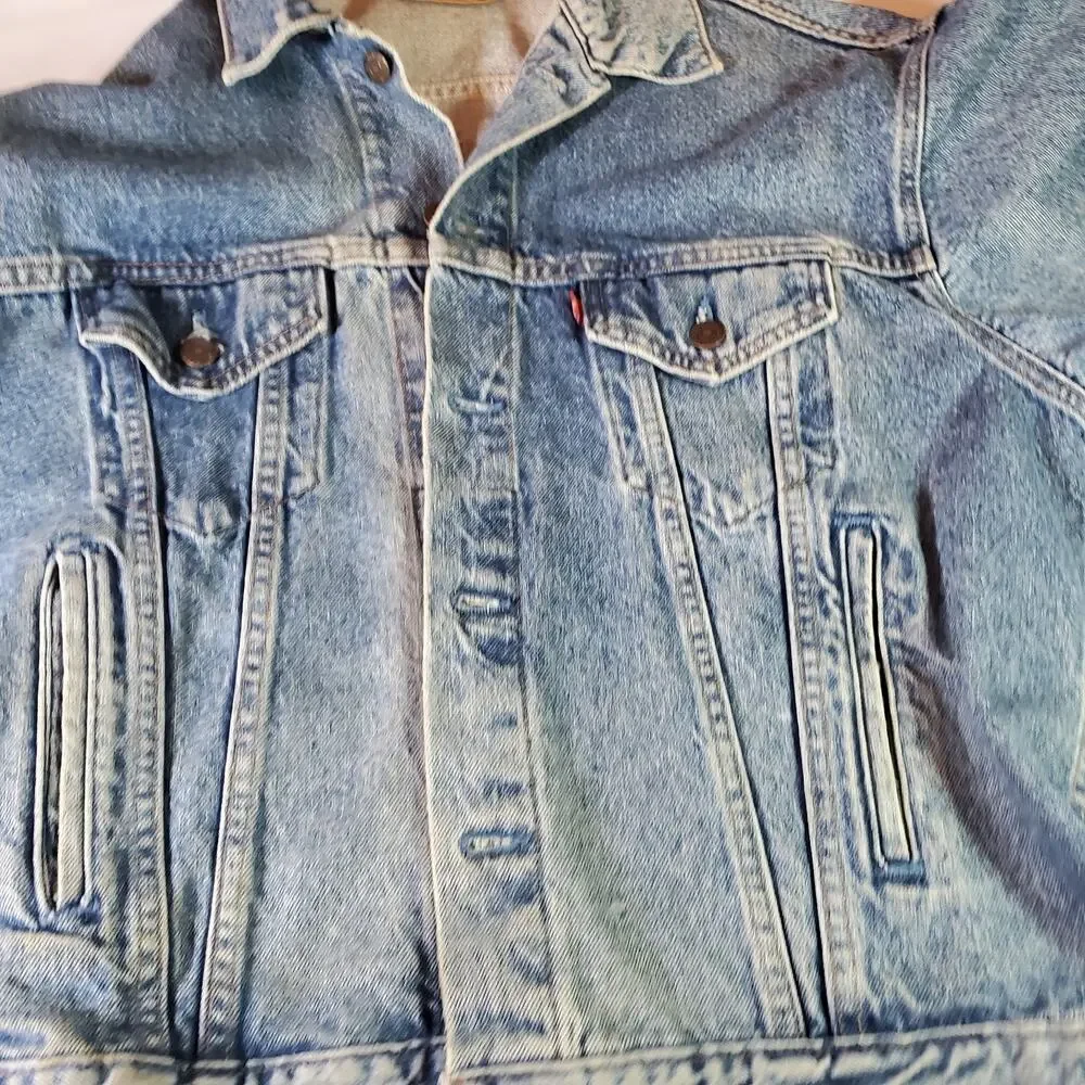 Levis this vintage